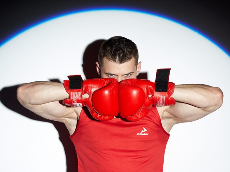 Boxing_Men_Boxer_Glance_Hands_Glove_578626_1280x853